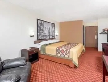 Super 8 By Wyndham