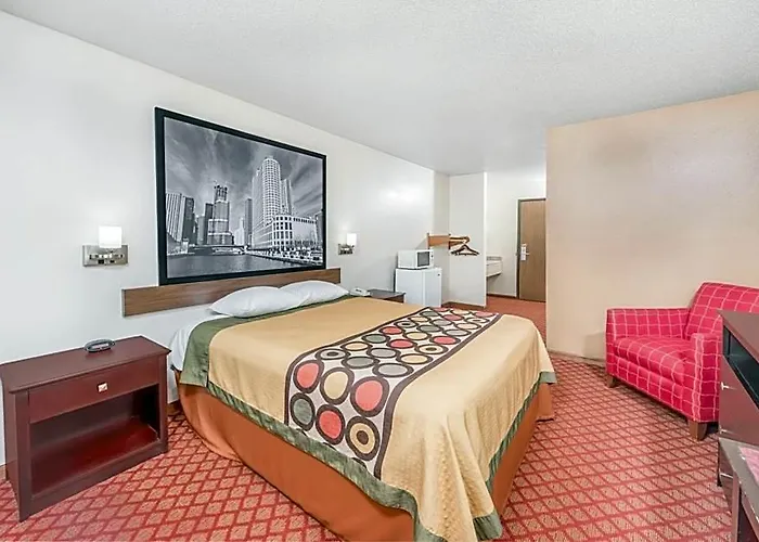 Super 8 By Wyndham Motel Marshall
