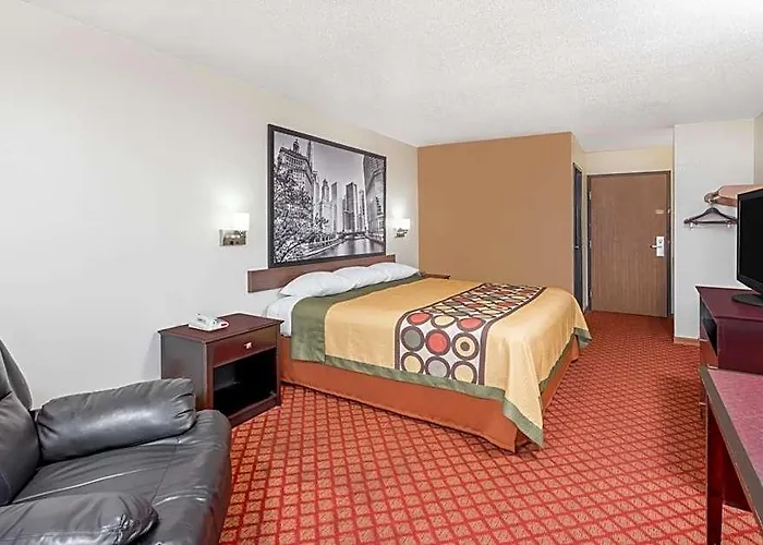 Super 8 By Wyndham Motel Marshall