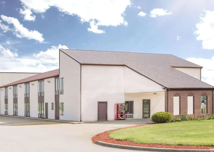 Motel Super 8 By Wyndham